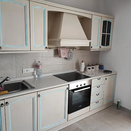 Appartement Baia 1 *